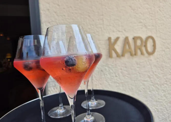 La Balance Self Check-in